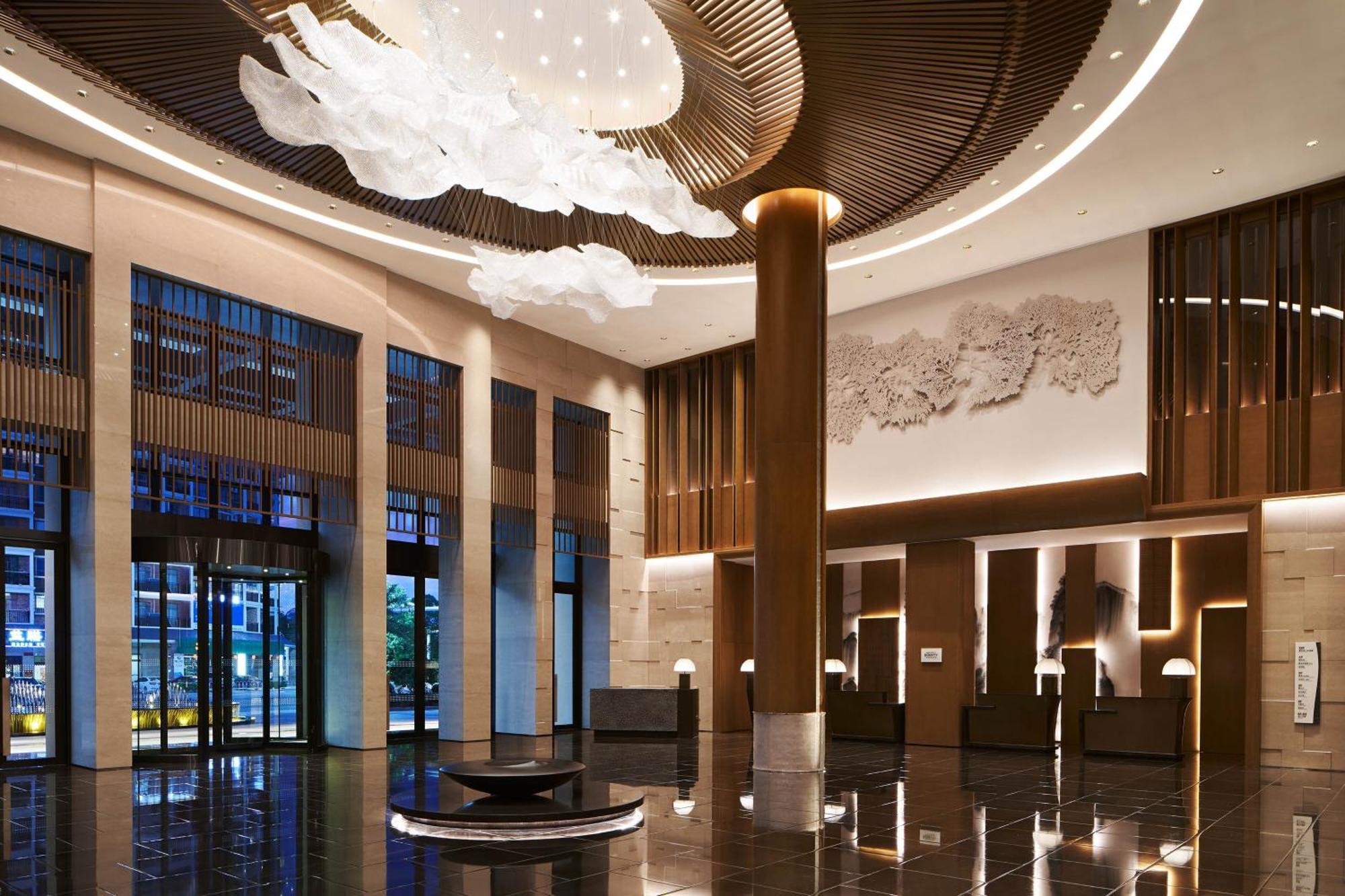 Sheraton Yunfu Xinxing Hotel Экстерьер фото